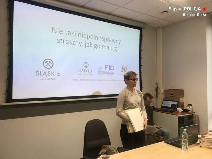 Pokaż zdjęcie: Szkolenie dla pracowników policji