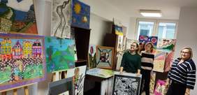 Pokaż zdjęcie: Obrady Wojewódzkiej Komisji Konkursowej XXI edycji Konkursu Plastycznego „Sztuka Osób Niepełnosprawnych”