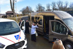 Poświęcenie 2 pojazdów w Wielopolu Skrzyńskim