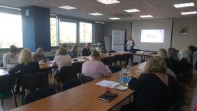 Pokaż zdjęcie: Część warsztatowa spotkania