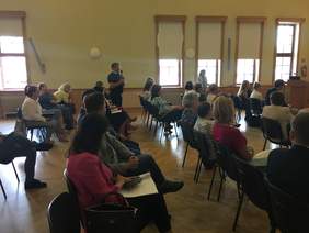 Pokaż zdjęcie: Panel dyskusyjny - przedstawiciel NGO