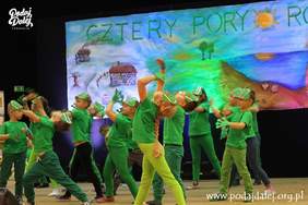 Pokaż zdjęcie: Uczestnicy XV Międzynarodowego Dnia Osób Niepełnosprawnych w Koninie