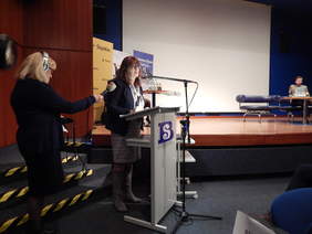 Pokaż zdjęcie: Wystąpienie Barbary Daniel Dyrektor Wydziału Zdrowia i Polityki Społecznej Urzędu Marszałkowskiego