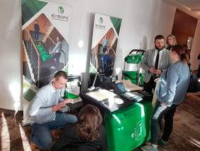 Pokaż zdjęcie: Stoisko EnSafe.One towarzyszące konferencji pt. „Wizja - Wiedza - Wsparcie czyli WWW o dostępności przestrzeni społecznej”