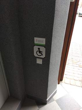 Pokaż zdjęcie: Automatyczne otwieranie drzwi