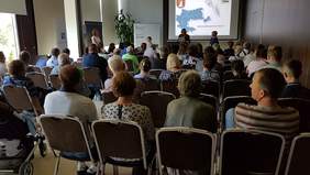 Pokaż zdjęcie: Uczestnicy konferencji "Rynek pracy bez barier"