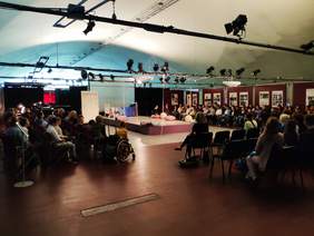 Pokaż zdjęcie: Spektakl "Ongaku. Trzy kamienie" w Operze Krakowskiej