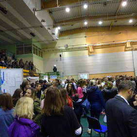 Pokaż zdjęcie: Targi cieszyły się dużym zainteresowaniem