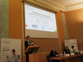 Pokaż zdjęcie: Przywitanie uczestników konferencji przez prof. dr hab. Macieja Żukowskiego, JM Rektora Uniwersytetu Ekonomicznego w Poznaniu