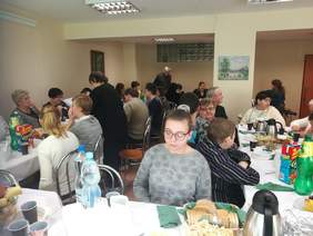 Pokaż zdjęcie: Spotkanie integracyjne "przy ziemniaku"