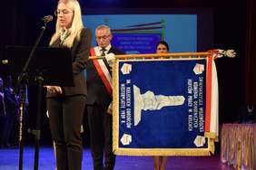 Pokaż zdjęcie: Nowy sztandar OHP w Kielcach (fot. Echo Dnia)