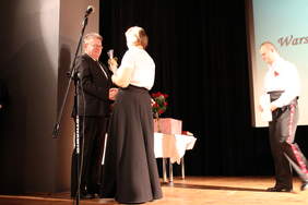 Pokaż zdjęcie: Podziękowania za współpracę dla Jerzego Dębskiego Dyrektora Oddziału Lubelskiego PFRON