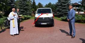 Pokaż zdjęcie: Poświęcenie samochodu