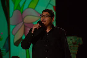 Pokaż zdjęcie: Piotr Majewski podczas koncertu finałowego 14. Festiwalu Zaczarowanej Piosenki