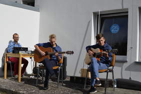 Pokaż zdjęcie: Jubileusz uświetniły występy muzyczne