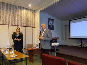 Pokaż zdjęcie: Przemawia Dyrektor Okręgu Zachodniopomorskiego PZN Józef Małosek