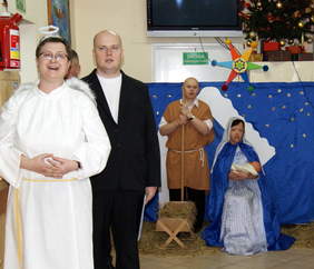 Pokaż zdjęcie: Jasełka w wykonaniu podopiecznych Stowarzyszenia "Nadzieja"