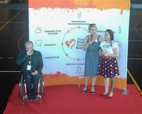 Pokaż zdjęcie: Oficjalne otwarcie Dnia Beneficjenta Fundacji Poland Business Run
