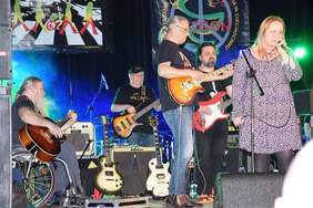 Występ zespołu Skołowani