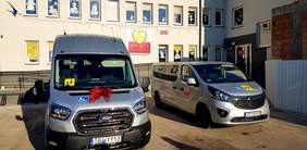 Pokaż zdjęcie: Dwa nowe busy w  SOSW w Pińczowie