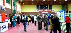 Pokaż zdjęcie: XIII Powiatowe Targi Edukacji i Pracy w Szamotułach