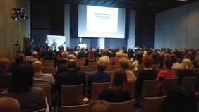 Pokaż zdjęcie: Uczestnicy konferencji