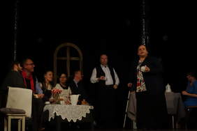 Pokaż zdjęcie: Spektakl wychowanków Ośrodka