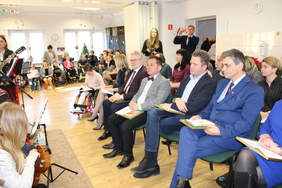Pokaż zdjęcie: Uczestnicy spotkania oraz podopieczni OREW Łęczna (2)