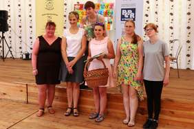 Pokaż zdjęcie: Festiwal Kultur w Starym Gostyniu pt.: „W krainie bajki i baśni”