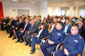 Pokaż zdjęcie: Prelegenci oraz zaproszeni goście