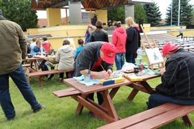 Pokaż zdjęcie: Uczestnicy Festiwalu „Bez Barier"