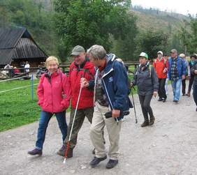 Pokaż zdjęcie: uczestnicy Ogólnopolskiego Zlotu Turystycznego 