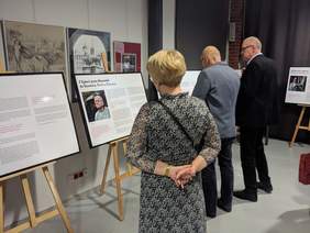 Pokaż zdjęcie: Wystawa towarzysząca spektaklowi