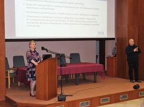 Pokaż zdjęcie: Rzecznik prasowy NFZ Małgorzata Bartoszek 