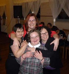 Pokaż zdjęcie: Uczestnicy „Andrzejek u św. Mikołaja”