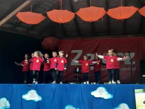 Pokaż zdjęcie: Występ przedszkolaków 