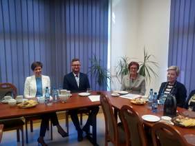 Pokaż zdjęcie: Debata o „Stabilnym Zatrudnieniu” w powiecie jarocińskim