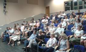 Pokaż zdjęcie: Uczestnicy spotkania