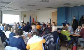 Pokaż zdjęcie: Uczestnicy spotkania