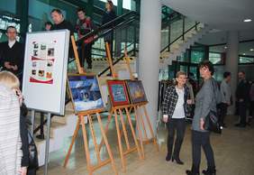 Pokaż zdjęcie: Wystawa prac Stanisława Kmiecika w Radiu Kraków