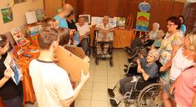 Pokaż zdjęcie: prezentacja prac plastycznych