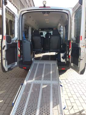 Pokaż zdjęcie: Oprzyrządowanie samochodu