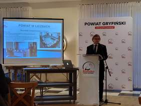 Pokaż zdjęcie: Omówienie realizacji zadań zrealizowanych