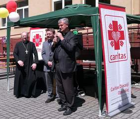 Festyn Caritasu z okazji Dnia Dziecka