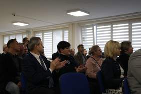 Pokaż zdjęcie: Zaproszeni goście.