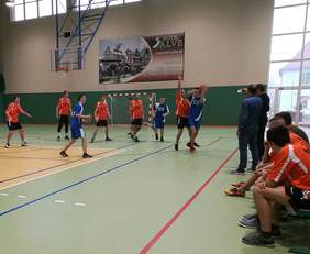 Pokaż zdjęcie: Walka o każdą piłkę