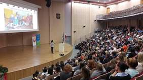 Pokaż zdjęcie: Uczestnicy konferencji