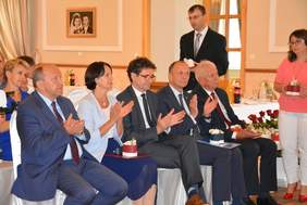 Uczestnicy obchodów Jubileuszu 20-lecia ŚDS w Kolbuszowej