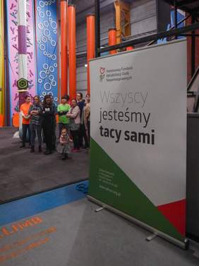 Pokaż zdjęcie: Integracyjna zabawa sportowo – rekreacyjna w Centrali Ruchu AVATAR