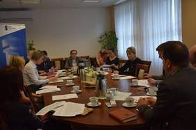 Pokaż zdjęcie: Debata w powiecie nowotomyskim z udziałem ekspertów PFRON